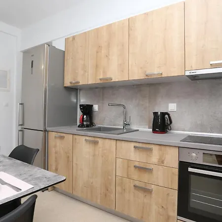 Mare Monte Luxury 2 Apartment