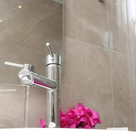 Mare Monte Luxury 2 Apartment *